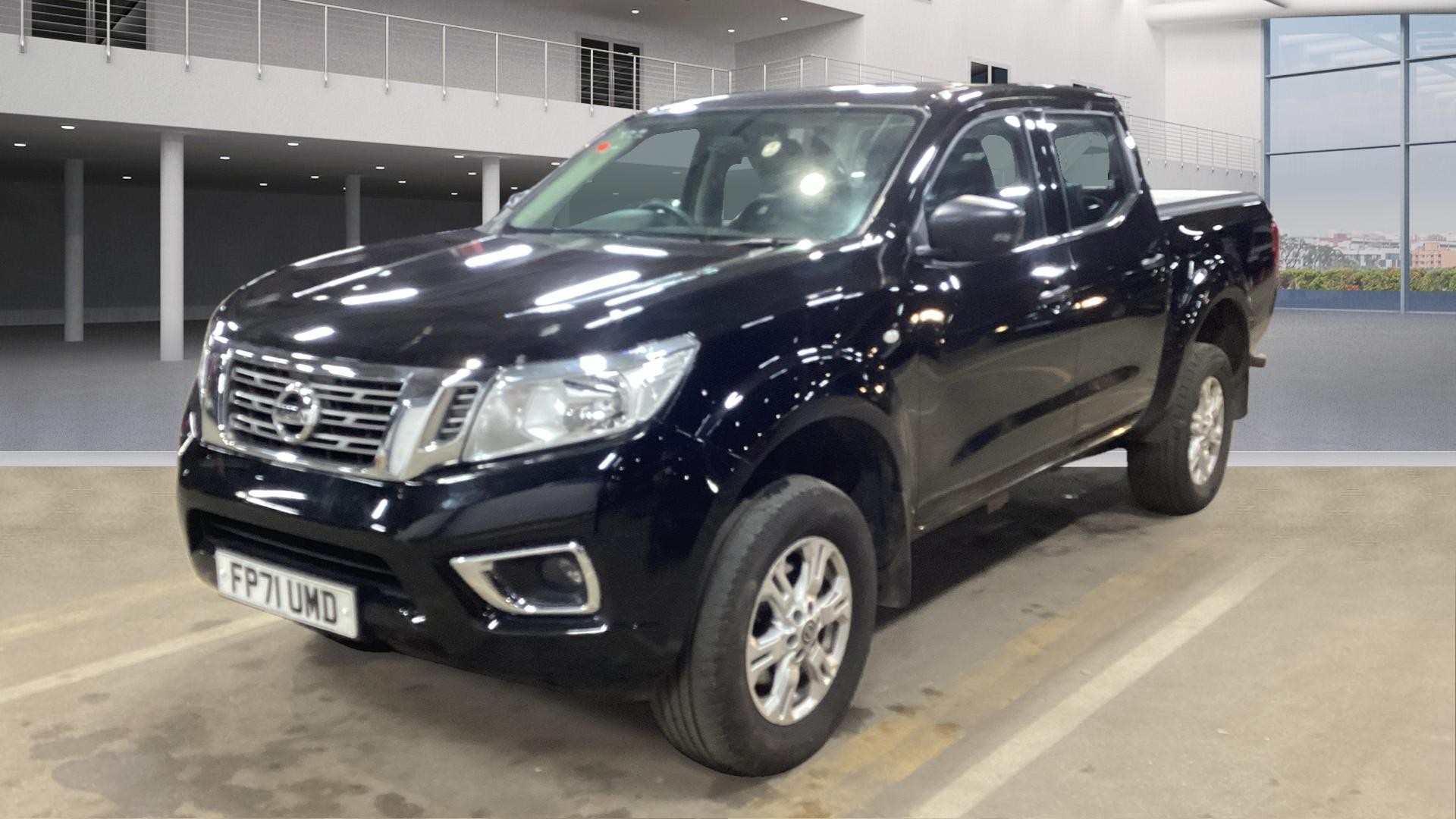 NISSAN Navara